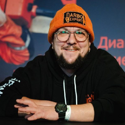 Константин Кольжанов